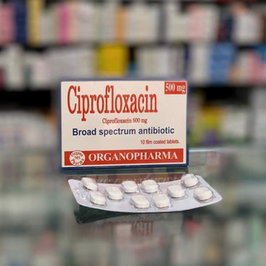 ciprofloxacin